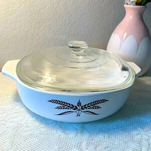 Anchor Hocking Wheat 1 QT Covered Casserole Vintage Beautiful